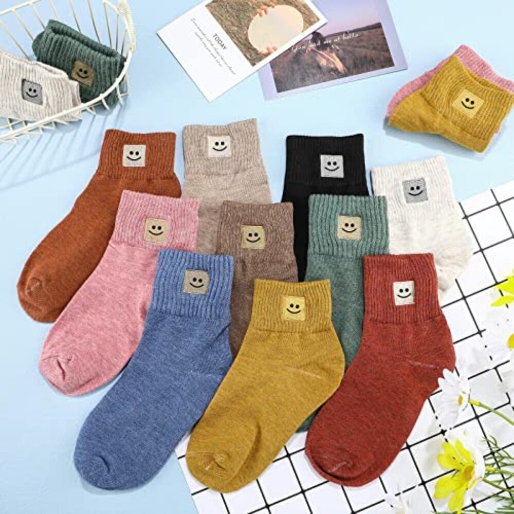 Crew Socks Cotton Lightweight Low Cut Ankle Cute Smile Face Design Y2K - Picture 6 of 8